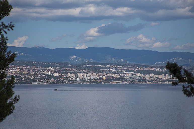 Blick aus dem Hotelzimmer nach Rijeka