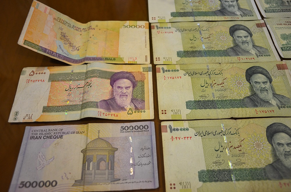 Rial oder Tuman - iranische Geldscheine
